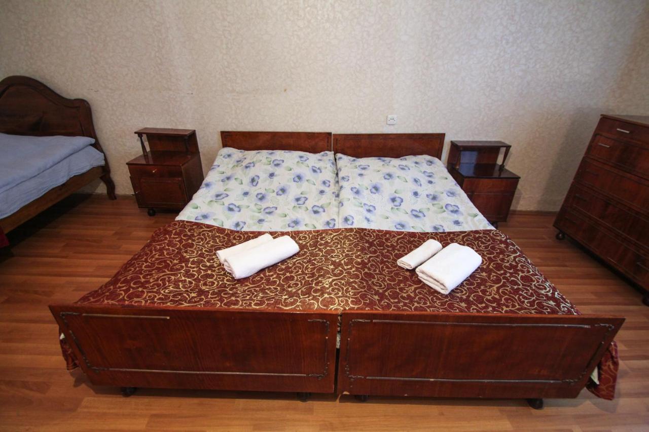 Eka&Nino Guesthouse Mestia Ngoại thất bức ảnh